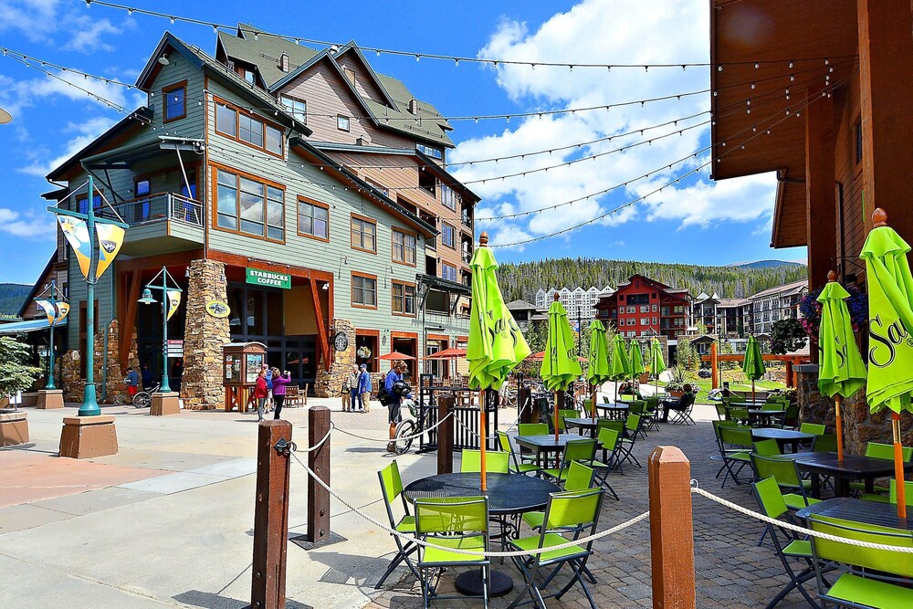 Zephyr Mountain Lodge 2703 3 Bedroom Holiday Home by Winter Park Lodgi — 4-Star Luxury Hotel in Winter Park, United States