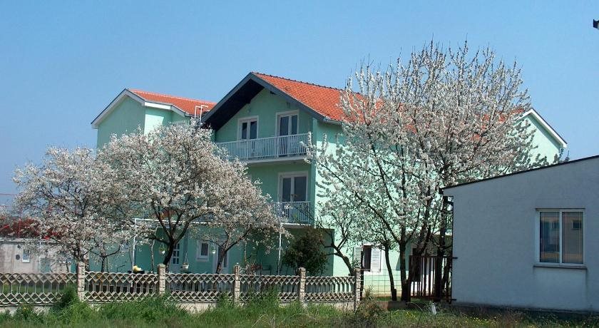 Pansion Devotions in Citluk, Bosnia and Herzegovina