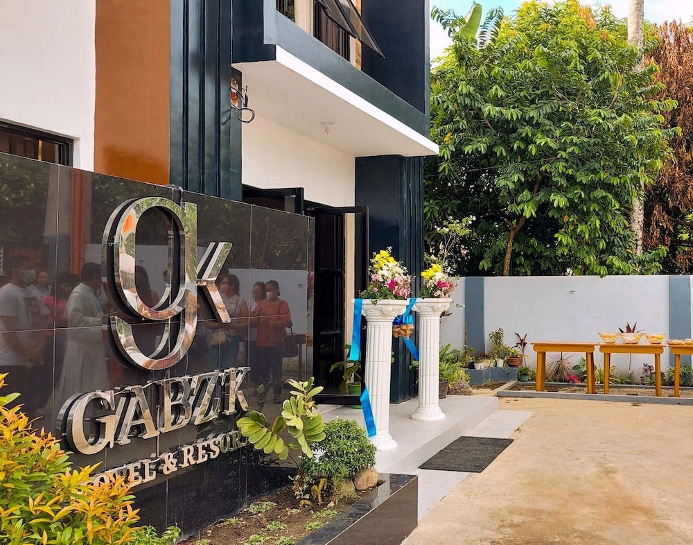 Gabz’k Hotel & Resort pet-friendly hotel Irosin