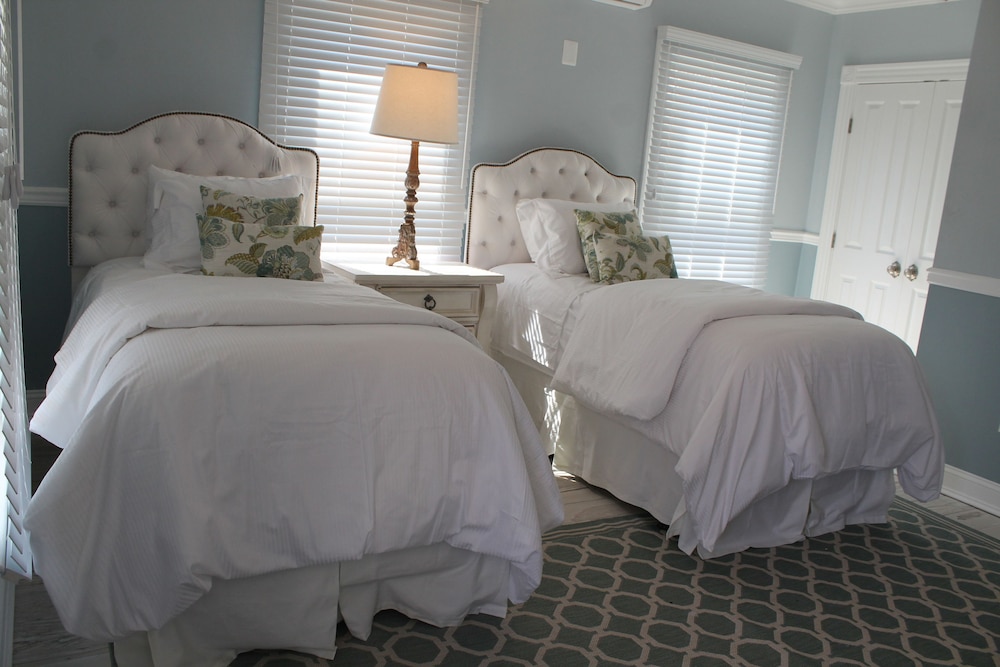 Hotel Manisses - photo 8