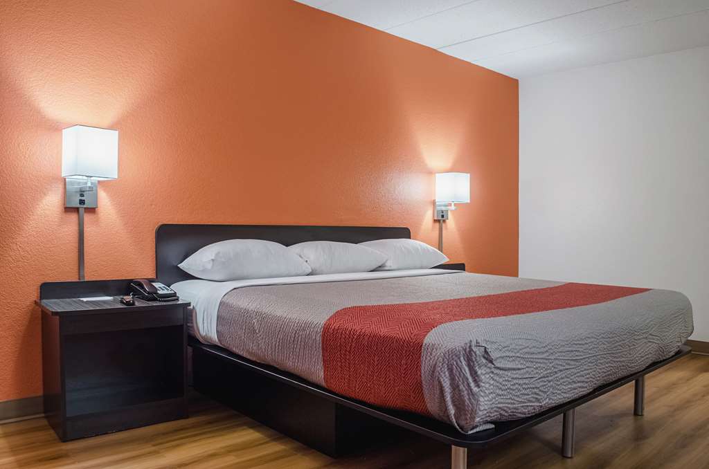 Motel 6 Brockton MA - photo 10