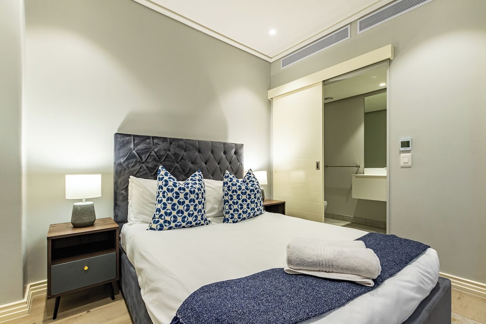 16 on Bree One Bedroom Apartment with Ocean View