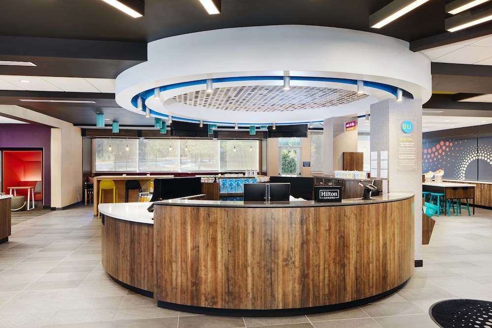 Tru by Hilton Atlanta Northlake Parkway GA - photo 3