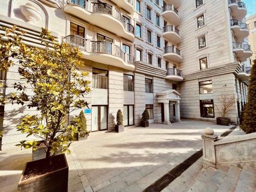 2BR Apartment in Downtown Rustaveli Residence