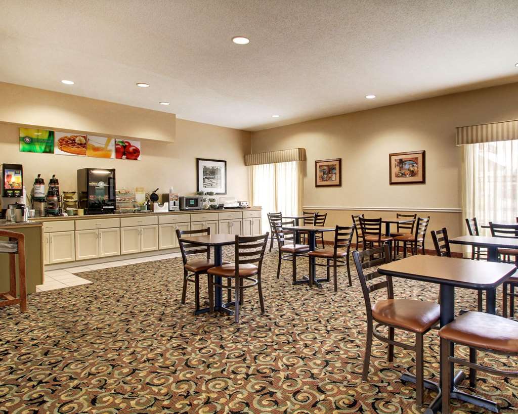Quality Inn & Suites Hattiesburg North - photo 35