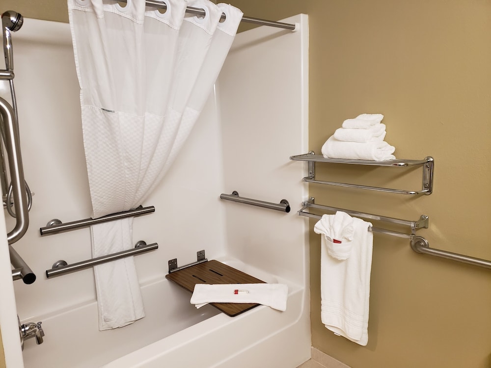 Microtel Inn & Suites by Wyndham Dover - photo 34