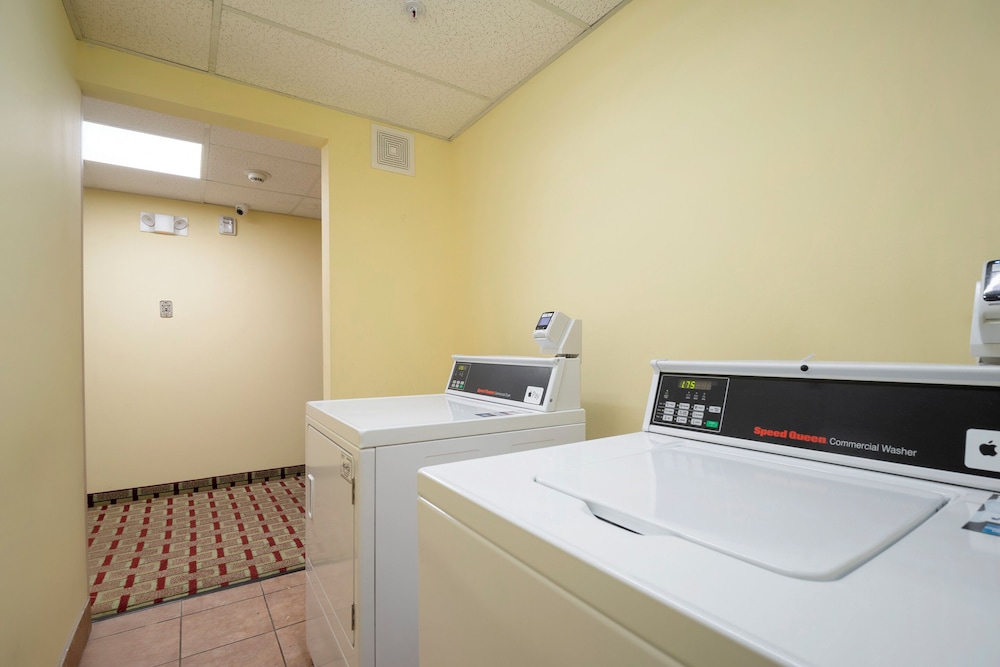 Rodeway Inn Houston North Greenspoint Houston TX - photo 49