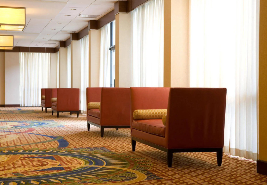 Marriott Key Bridge - photo 13