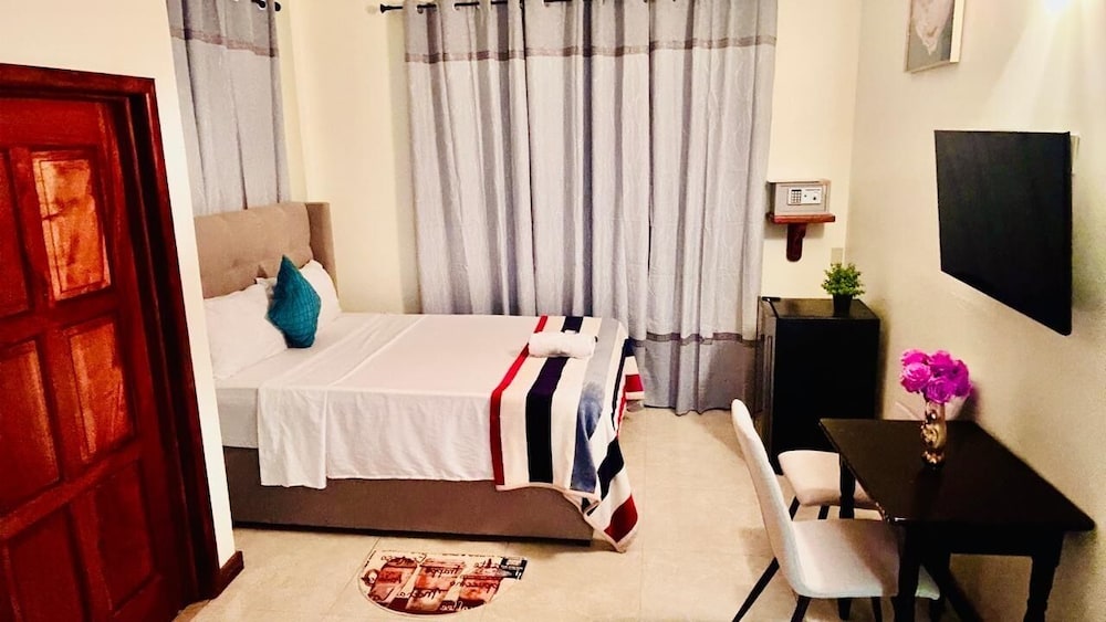 Hotel Hop & Cart rental Ltd in San Pedro, Belize