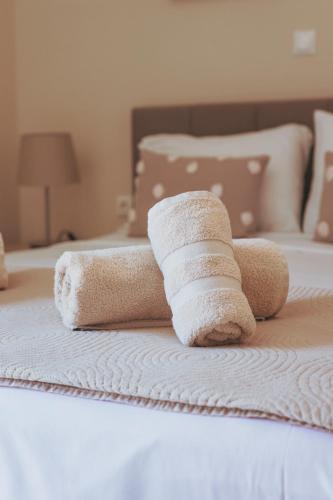 Plakoures Home — 5-Star Luxury Hotel in Souda, Greece
