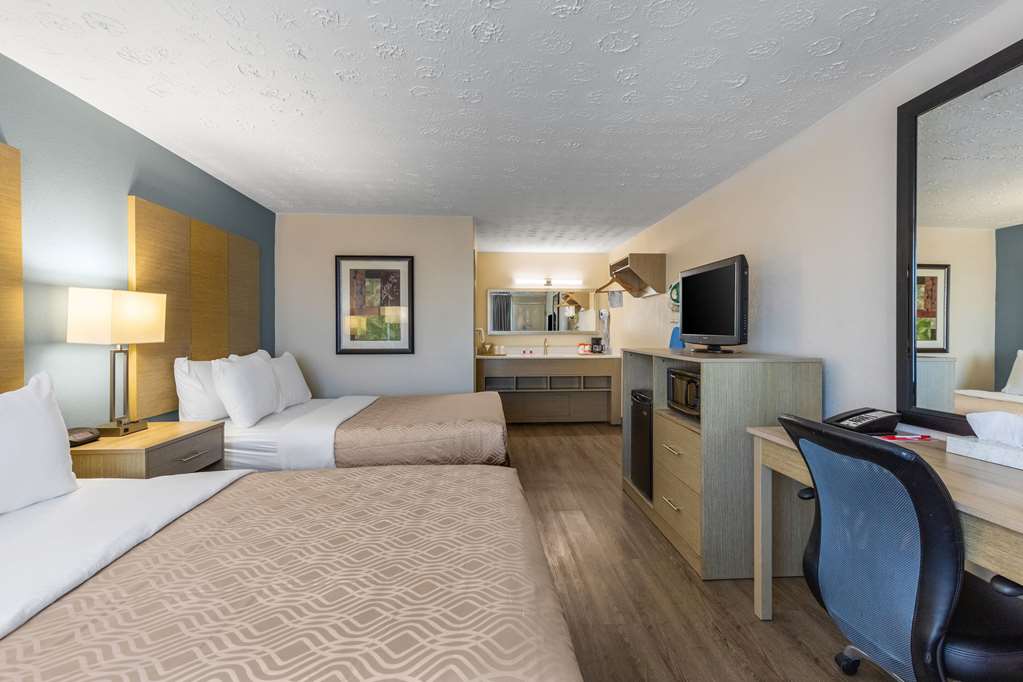 Econo Lodge Middlesboro - photo 11