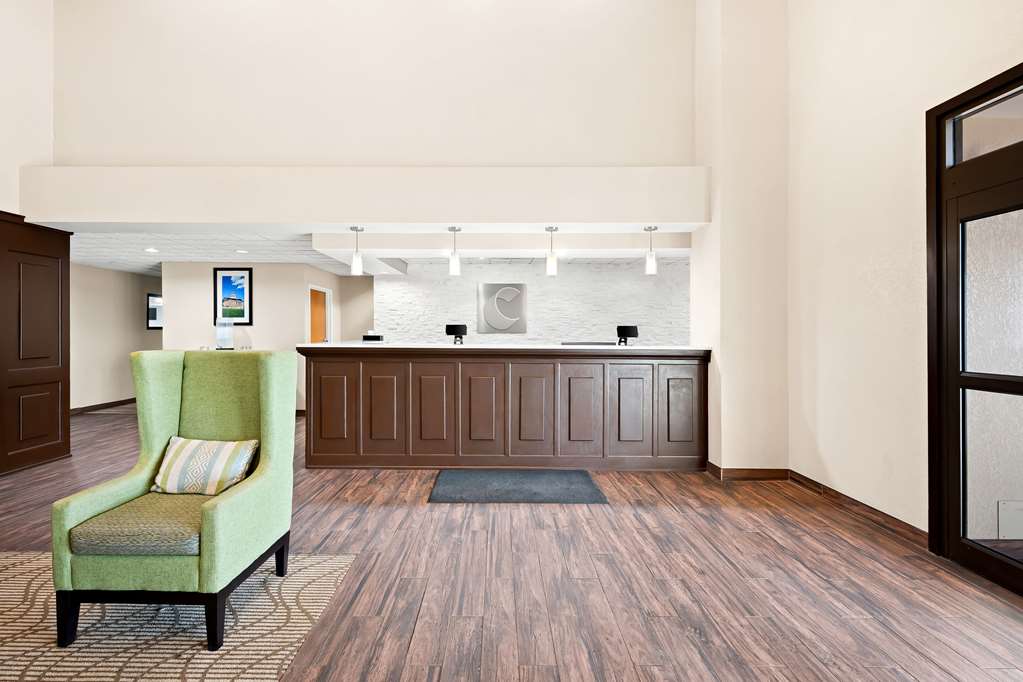 Comfort Inn & Suites Decatur Forsyth - photo 2