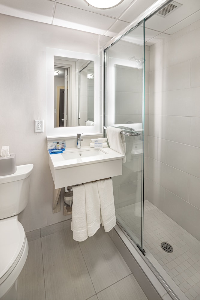 Holiday Inn Express & Suites Atlanta Downtown by IHG - photo 76