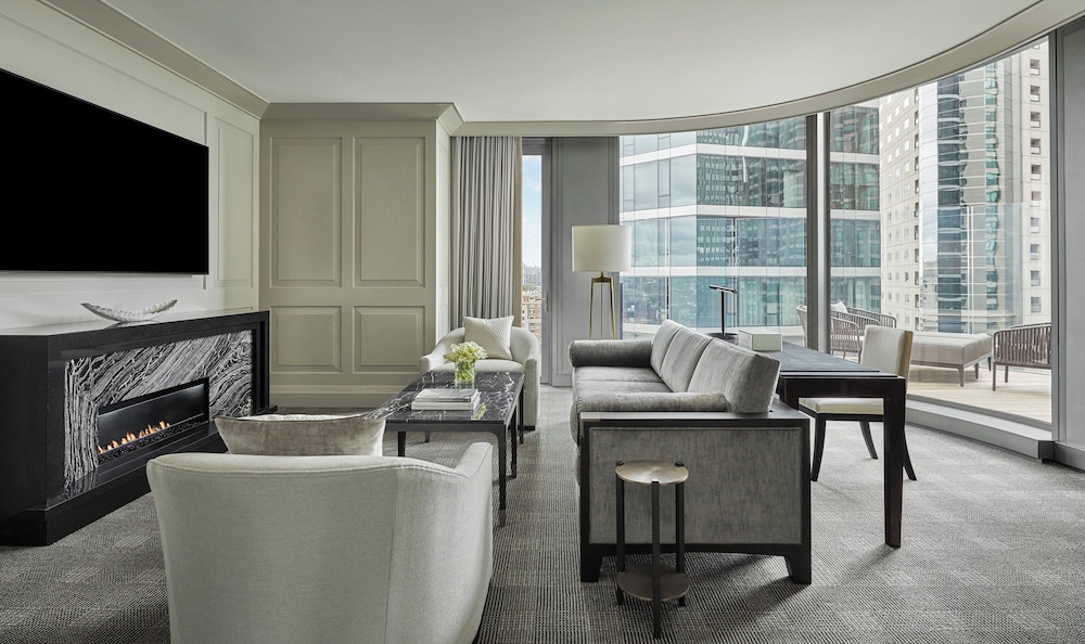 Four Seasons Hotel One Dalton Street Boston - photo 32