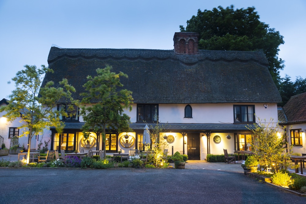 The Black Bull Inn — 4-Star Luxury Hotel in Cambridge, United Kingdom