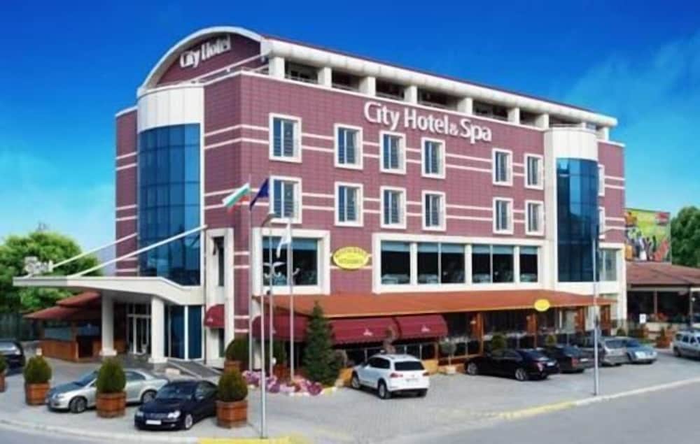 City Hotel Plovdiv — 4-Star Luxury Hotel in Plovdiv, Bulgaria