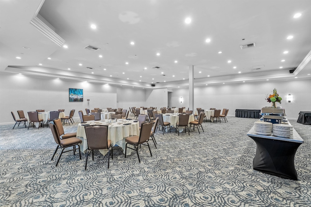 Hilton San Diego Del Mar - photo 65