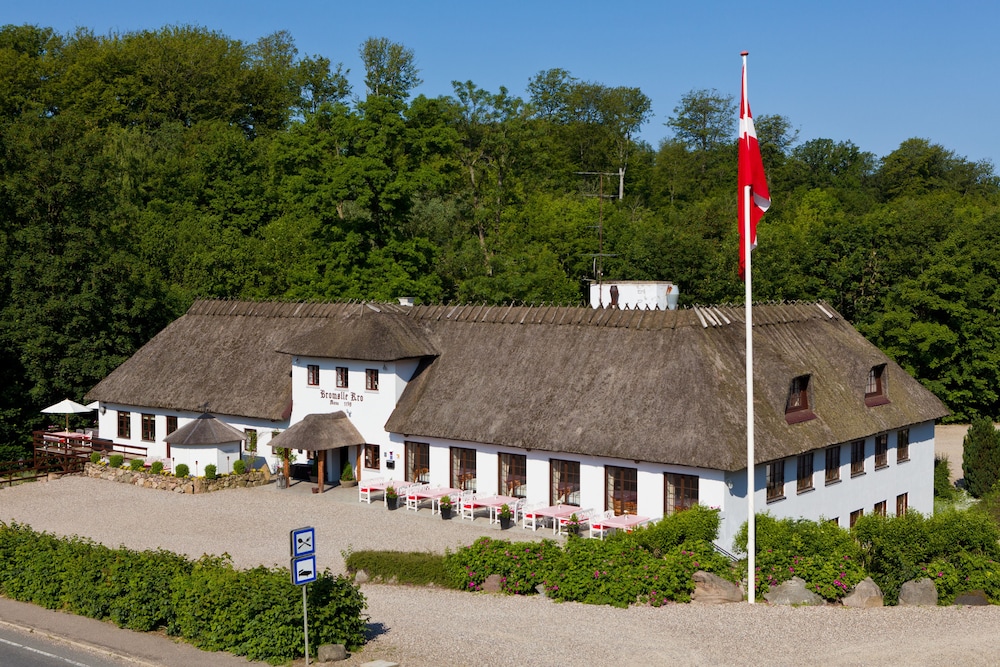 Bromølle Kro - carbon neutral hotel in Jyderup