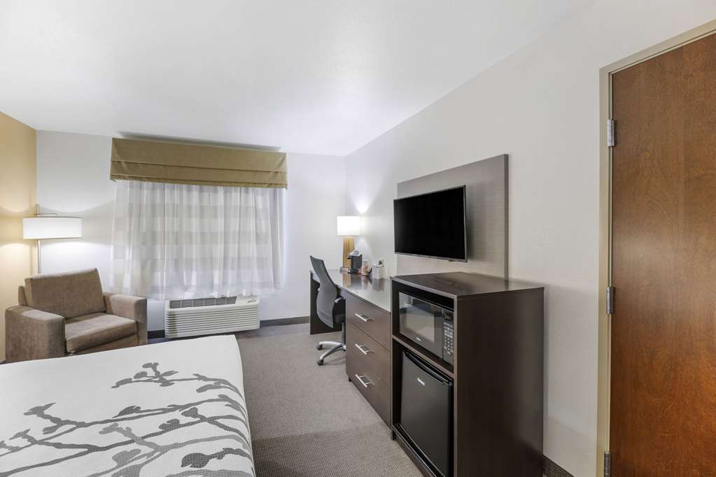 Sleep Inn & Suites Carlsbad Caverns Area - photo 11