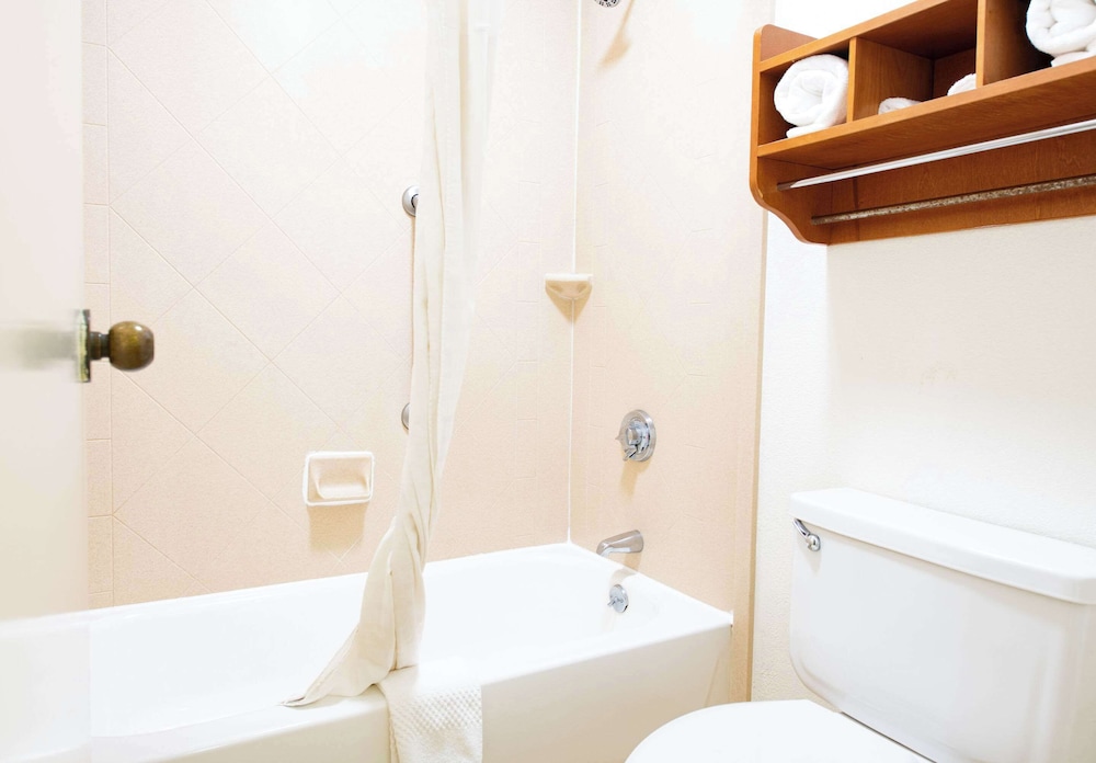 Quality Inn Monroe - photo 12