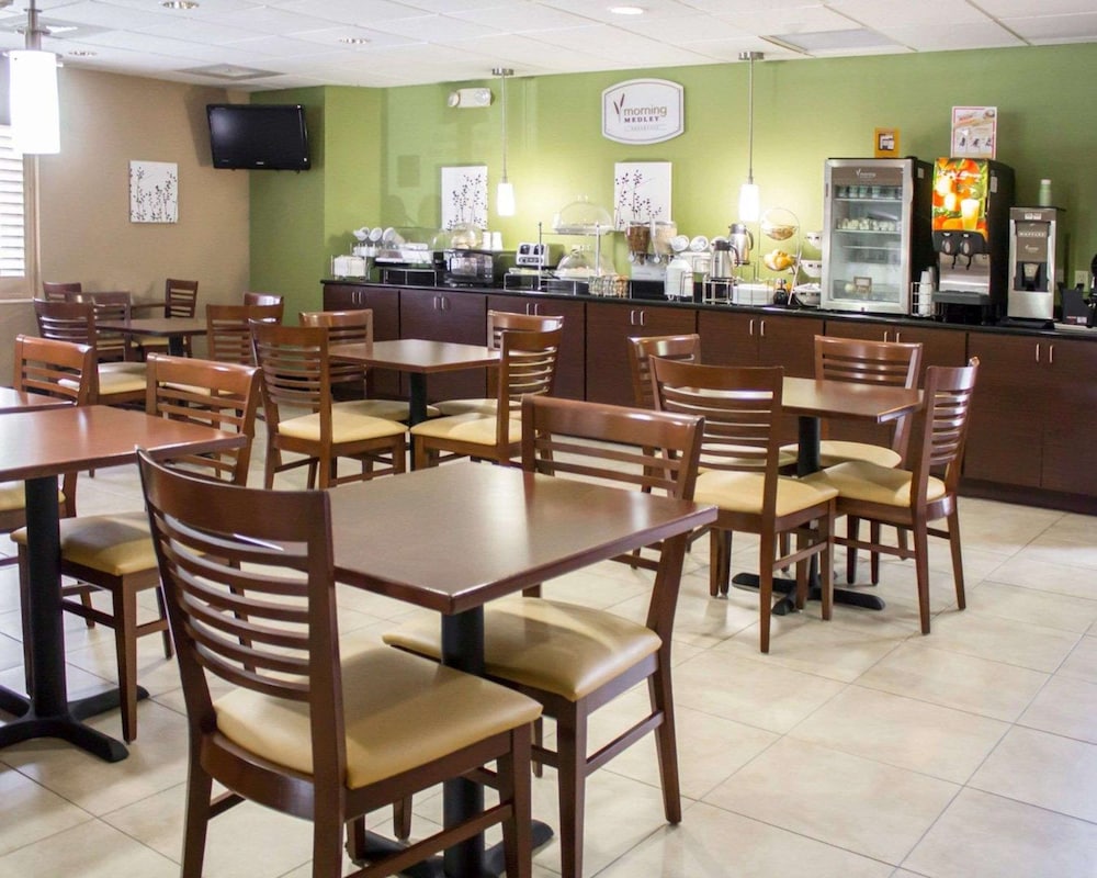 Sleep Inn & Suites Columbus State University Area - photo 13