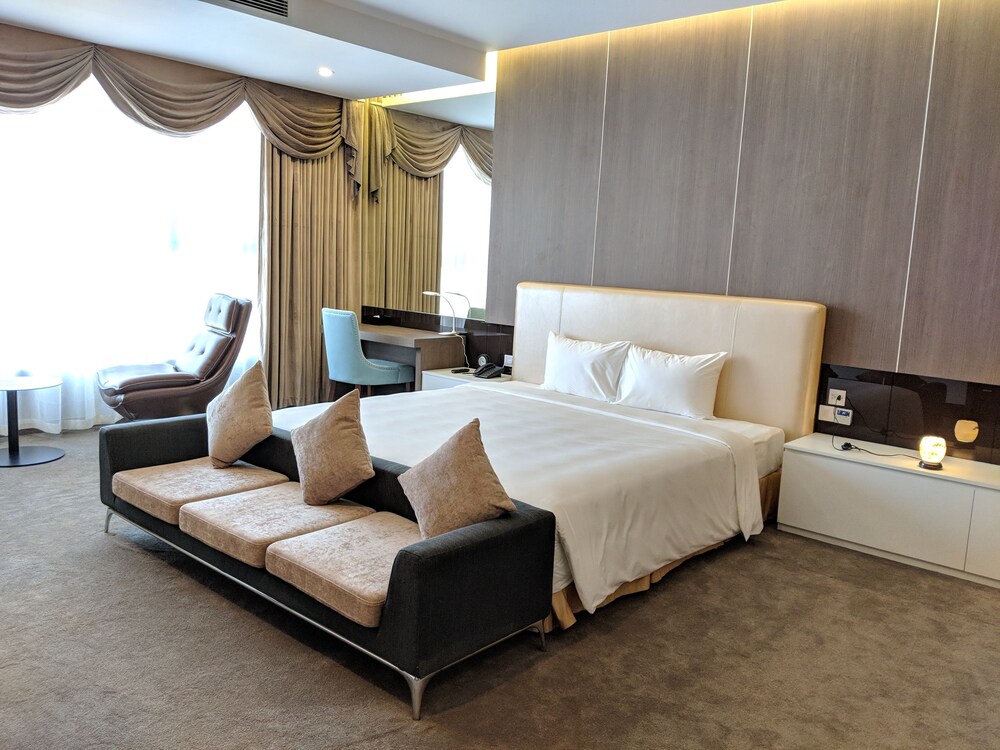 Muong Thanh Luxury Son La — 4-Star Luxury Hotel in Son La, Vietnam