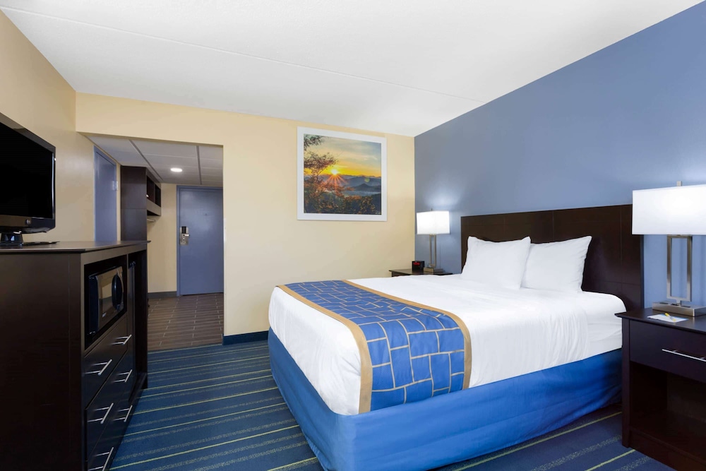 Days Inn by Wyndham Augusta - photo 13