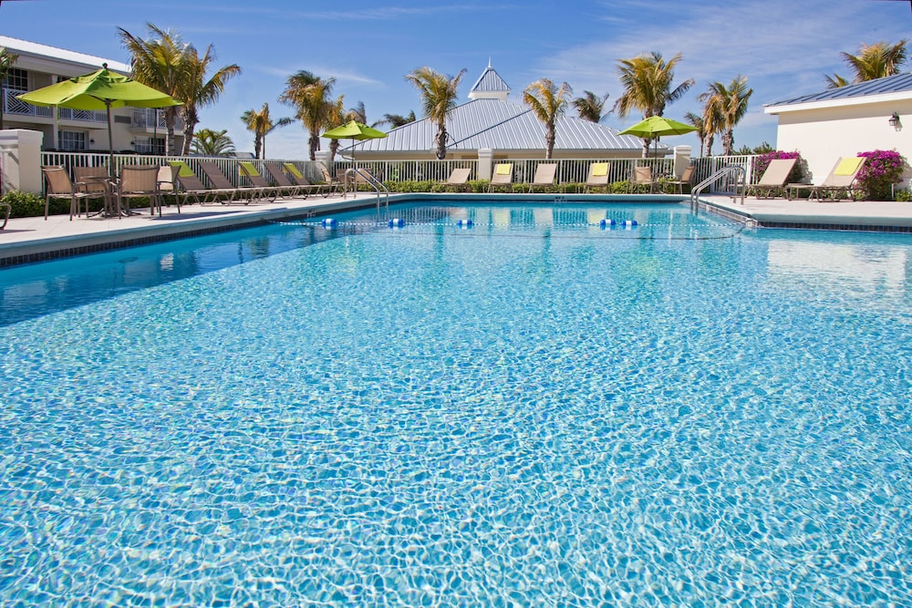 Holiday Inn Express North Palm Beach Oceanview by IHG - photo 46