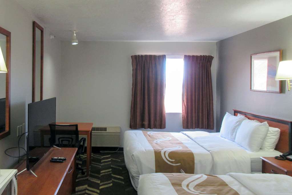 Rodeway Inn Salina - photo 18