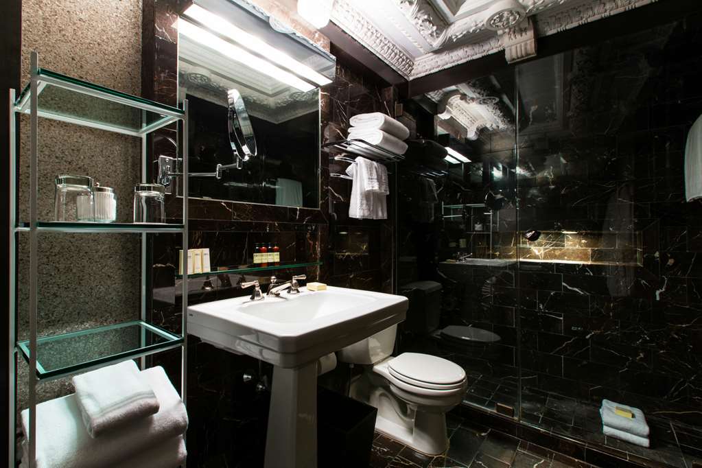 City Club Hotel - photo 12