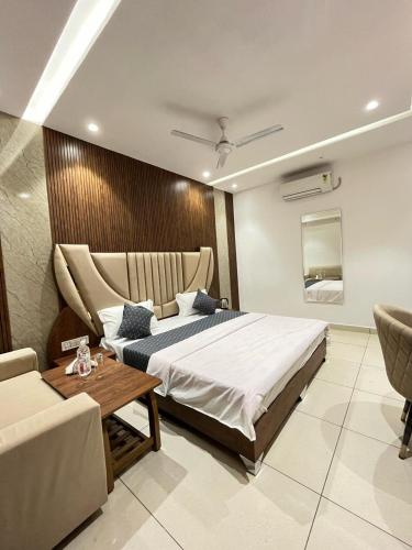 Hotel platinum inn in Ludhiana, India