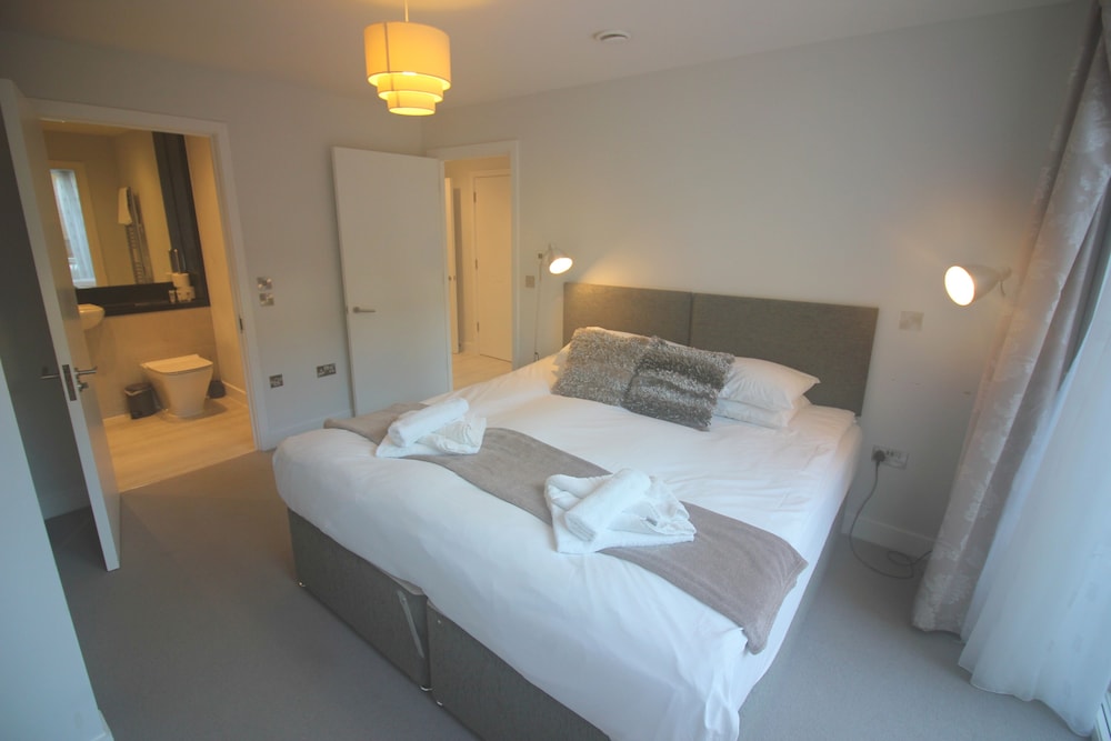 Peymans The Station Suite Serviced Apartment — 4-Star Luxury Hotel in Cambridge, United Kingdom