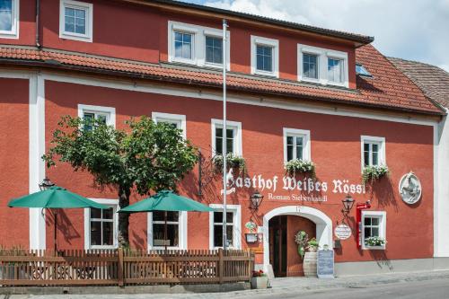 Weißes Rössl Mühldorf in der Wachau — hotel in Muehldorf Bei Feldbach