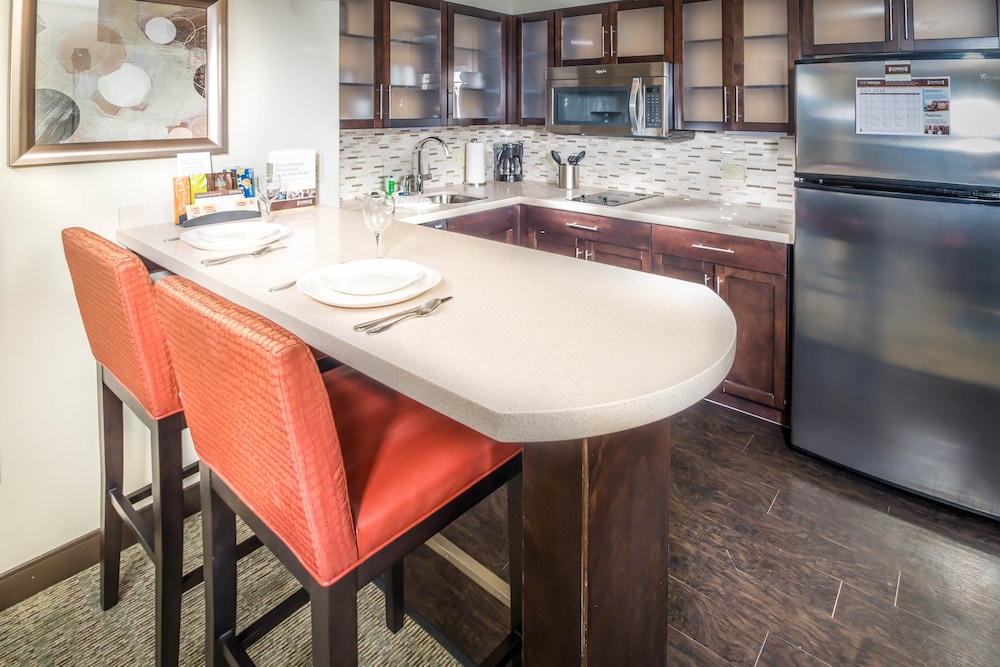 Staybridge Suites Phoenix Chandler by IHG - photo 12