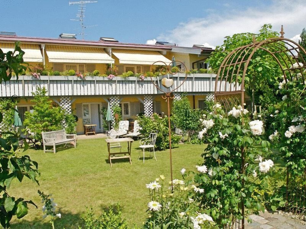 Landhotel Herzberger — Scheidegg