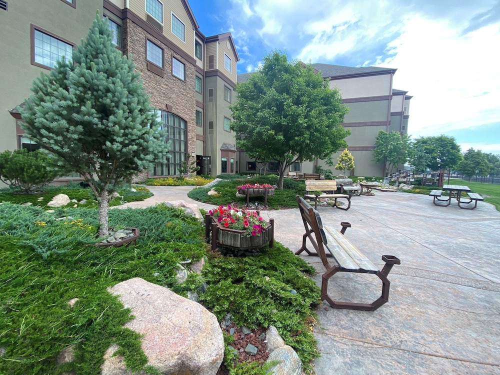 Staybridge Suites Great Falls by IHG - photo 67