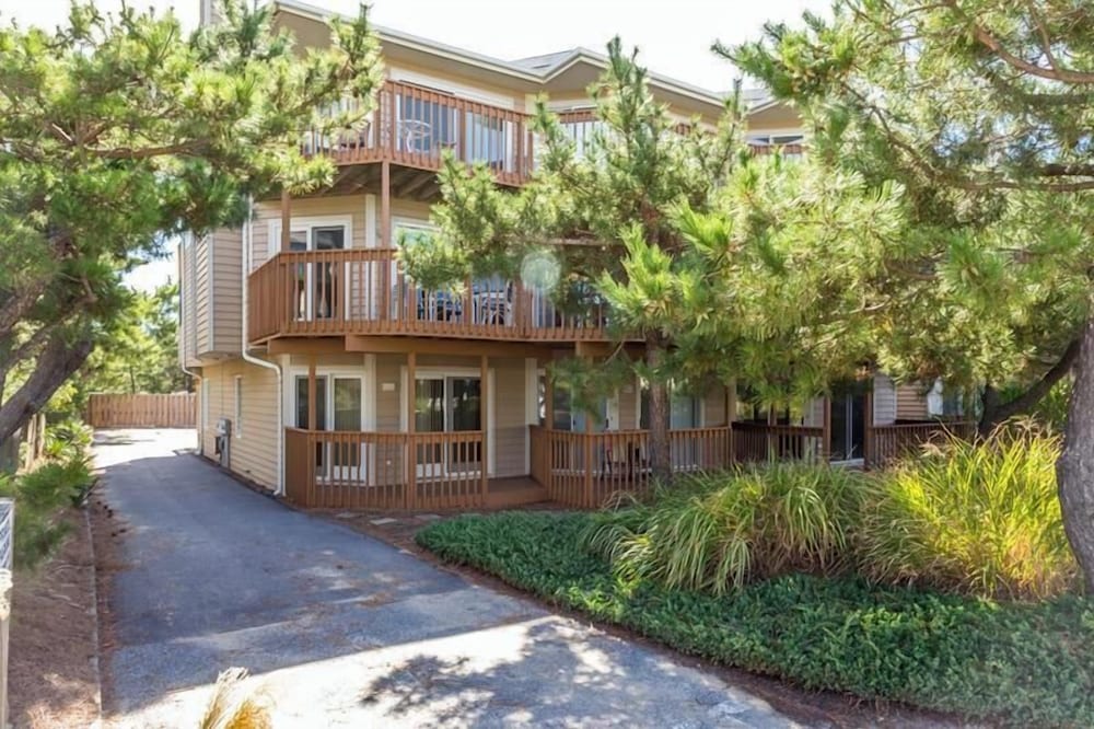 Dunes Reach 2 - last minute hotel in Rehoboth Beach