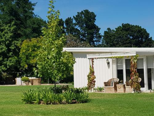 The Cottage — Mount Eliza — photo 3