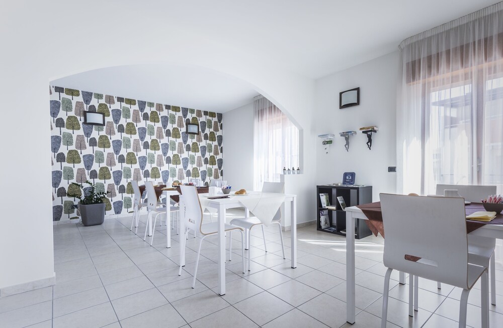 B And B La Postale 5125401 — San Salvo