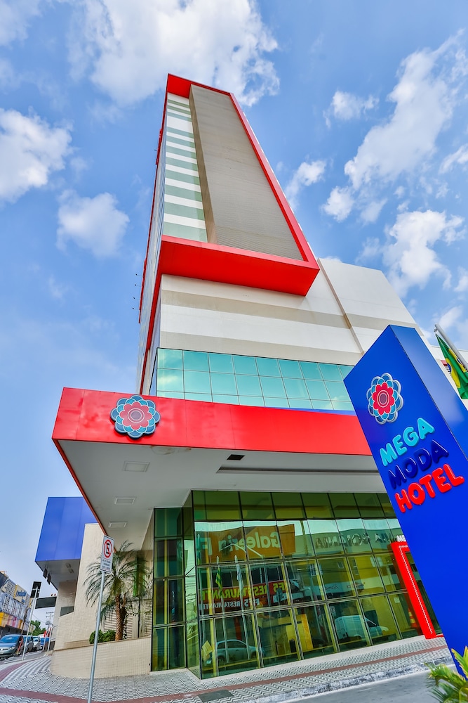 Mega Moda Hotel