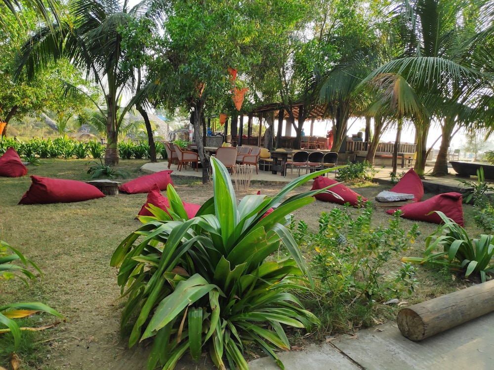 Mermaid Beach Resort — hotel in Cox's Bazar