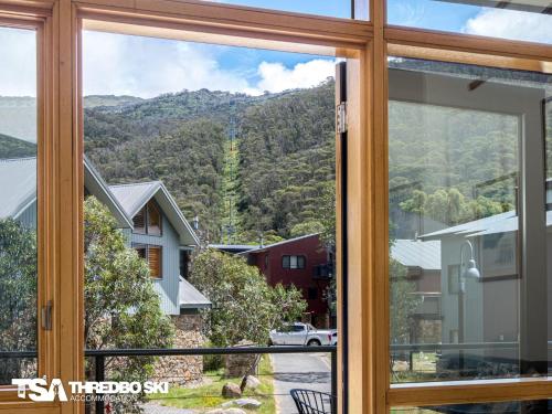 Tomarlin Views 2 - carbon neutral hotel in Unknown City
