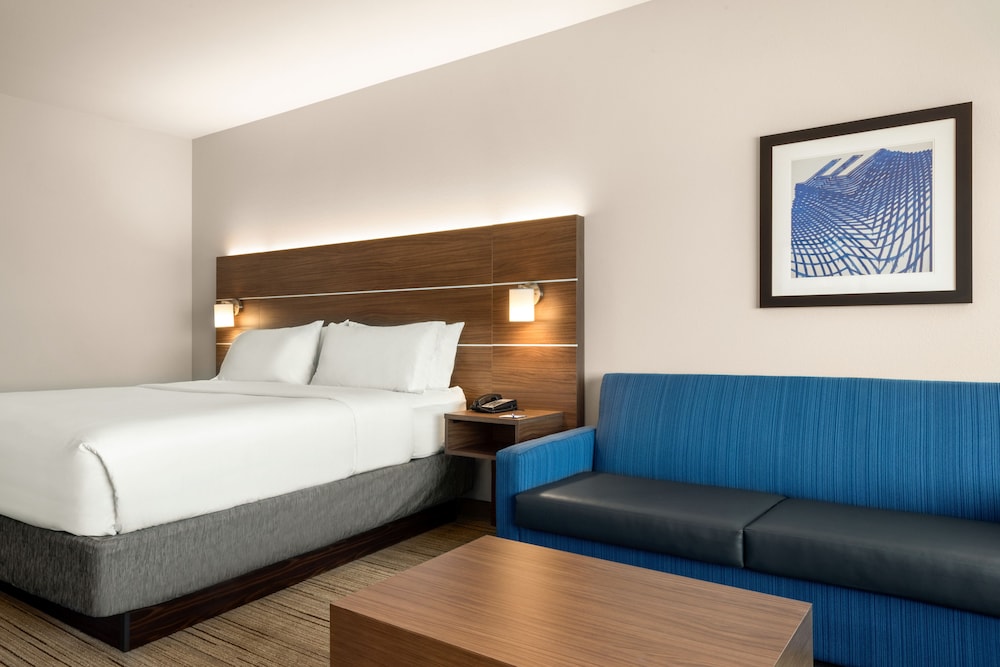 Holiday Inn Express & Suites West Des Moines Jordan Creek by IHG - photo 7