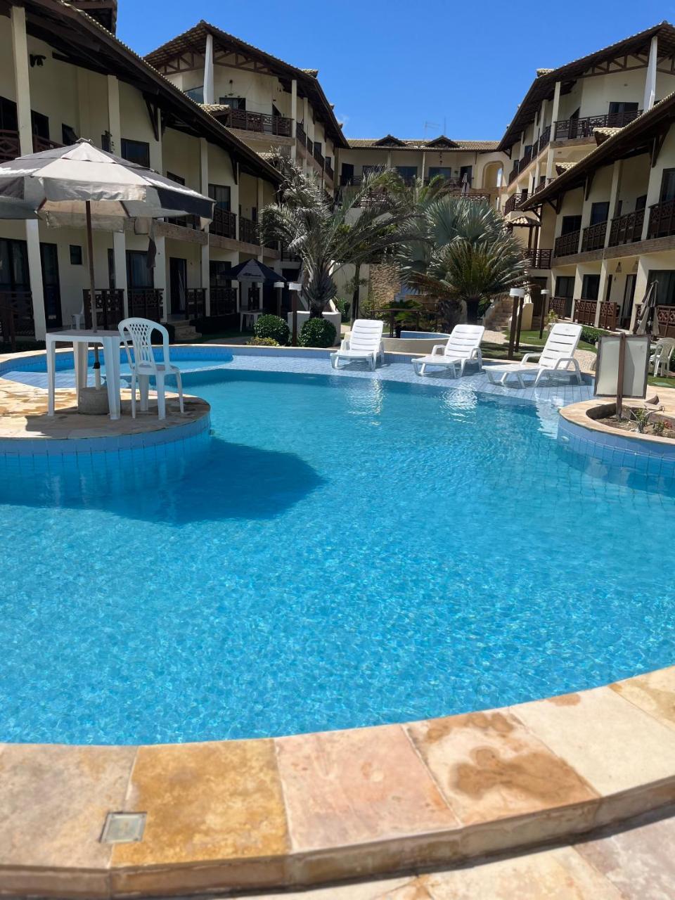 Apto 2 quartos Condomínio Frente Mar — 4-Star Luxury Hotel in Beberibe, Brasil