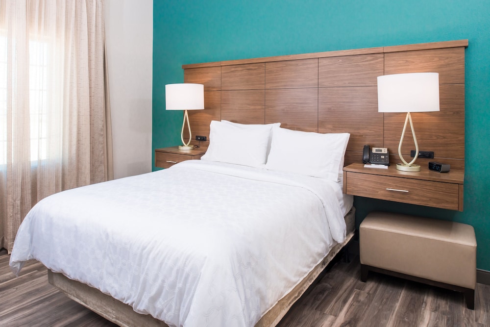 Staybridge Suites Pecos by IHG — hotel in Pecos
