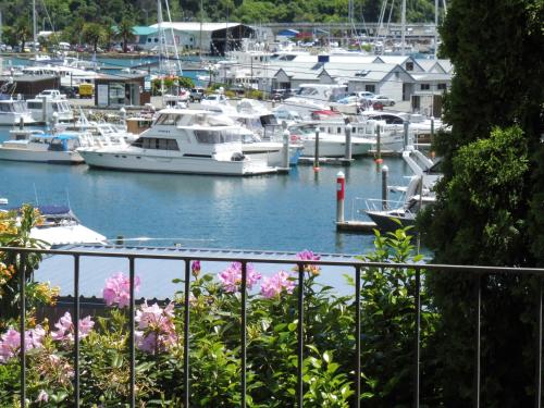 Picton Marina View — 4-Star Luxury Hotel in Picton, New Zealand
