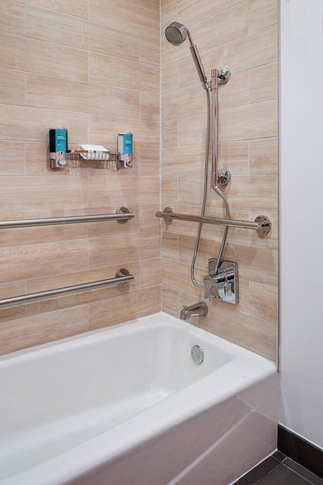 Aloft Fort Worth Downtown - photo 14