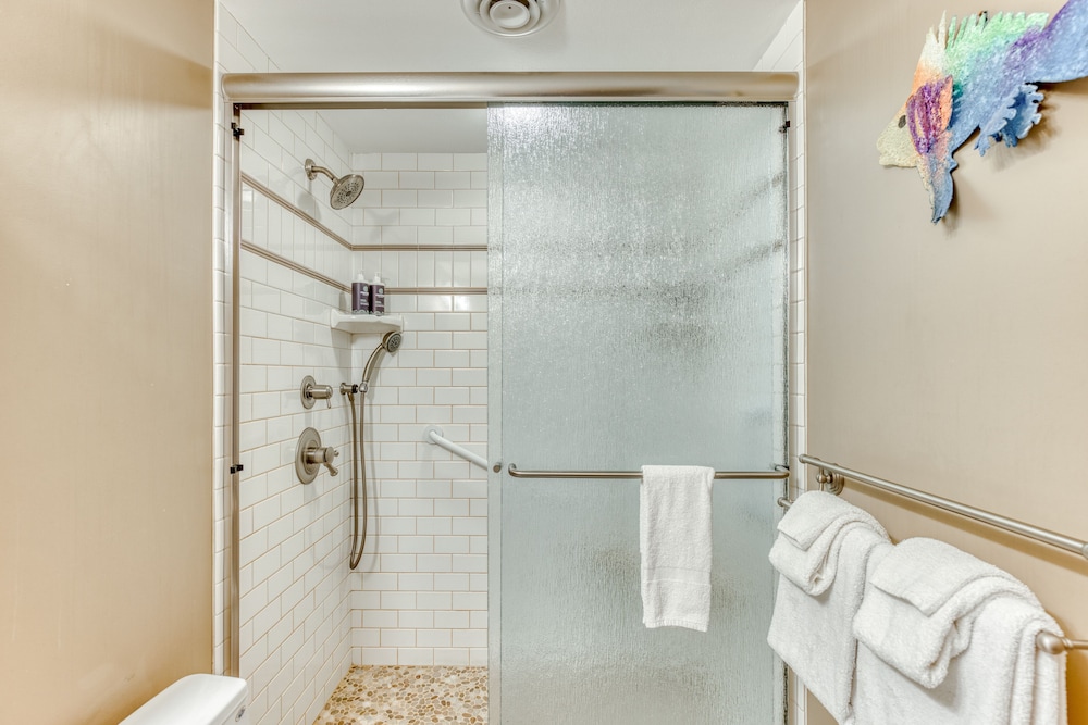 Sand & Sea Resort Condominiums - photo 913
