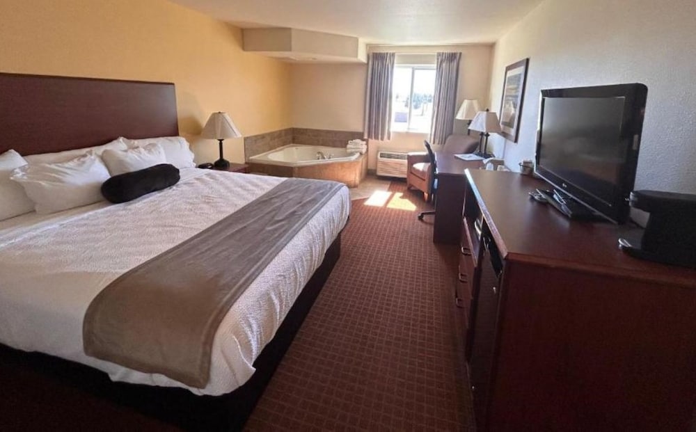 Park View Inn & Suites Hoisington - photo 21