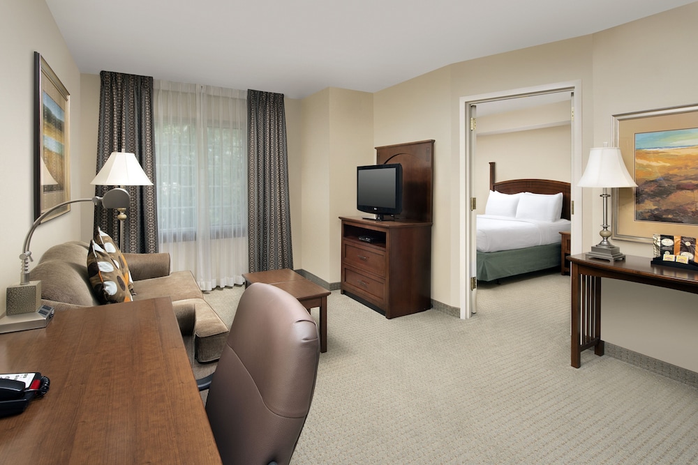 Staybridge Suites North Brunswick by IHG - photo 6